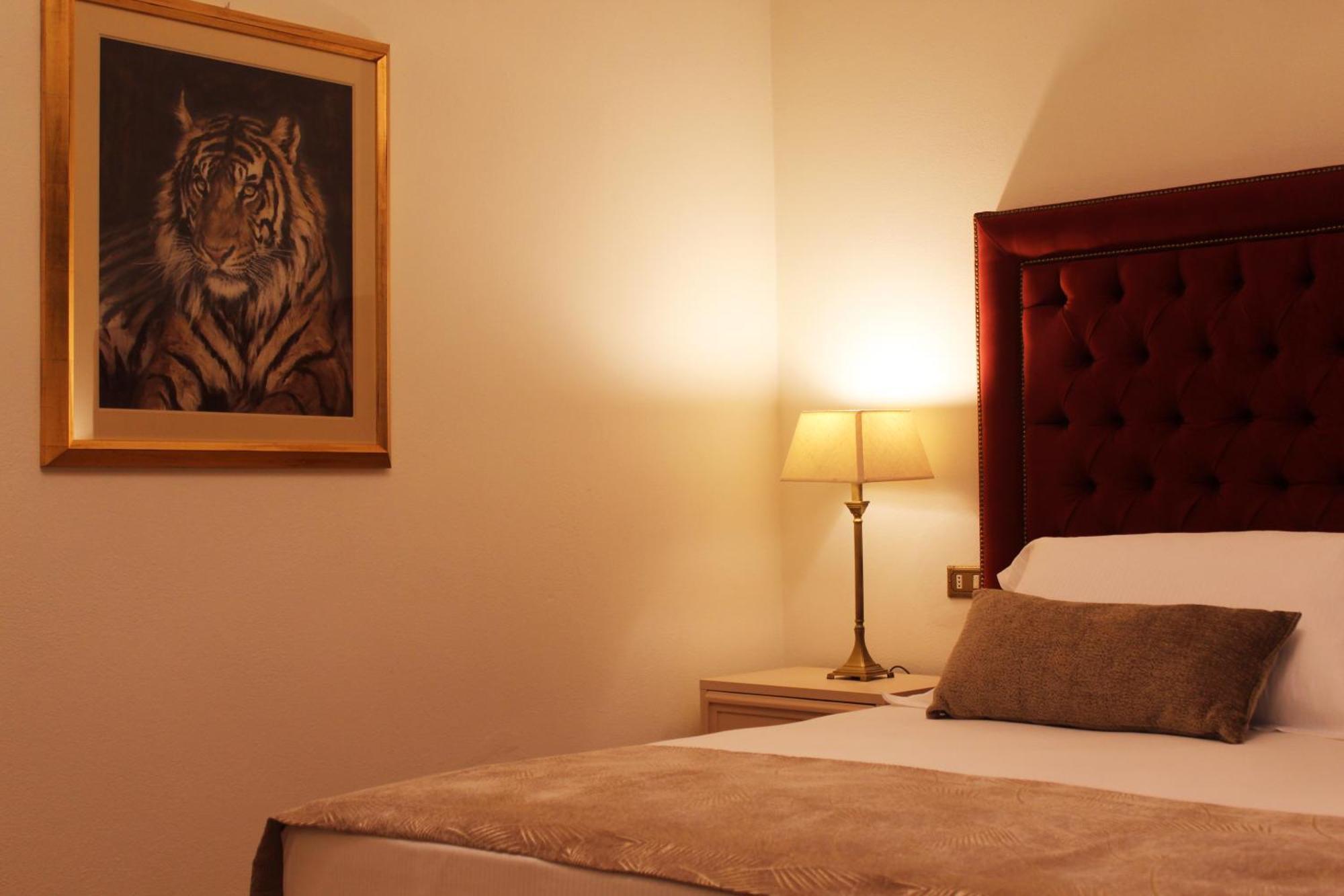 Villamara Luxury Rooms La Spezia Exteriör bild
