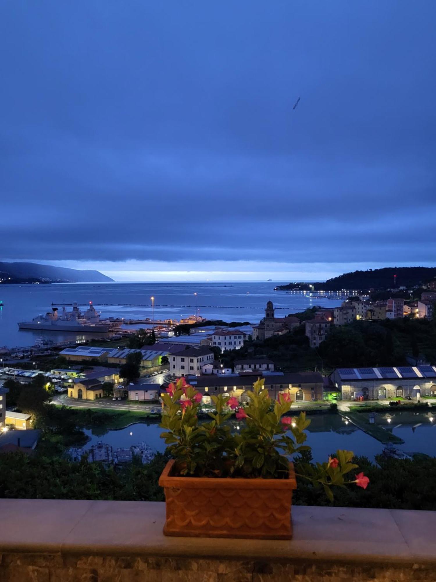 Villamara Luxury Rooms La Spezia Exteriör bild